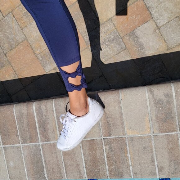 Chico's Zenergy Leggings Navy Activewear Athleisure Women Size XS to Small NWOT - Picture 5 of 16